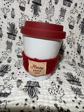 DW Home Honey Apple Tea Candle